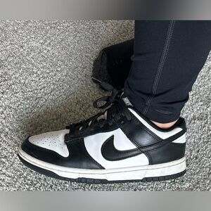 Nike panda dunks